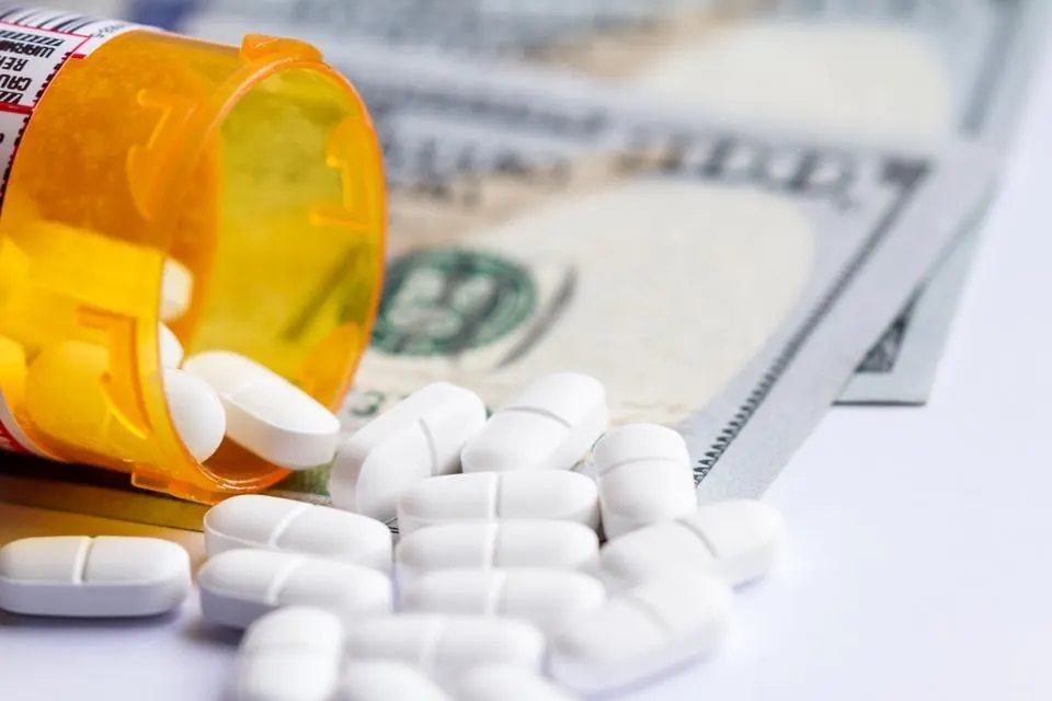 تفاوت کالاهای اصل و تقلبی در بازار واردات